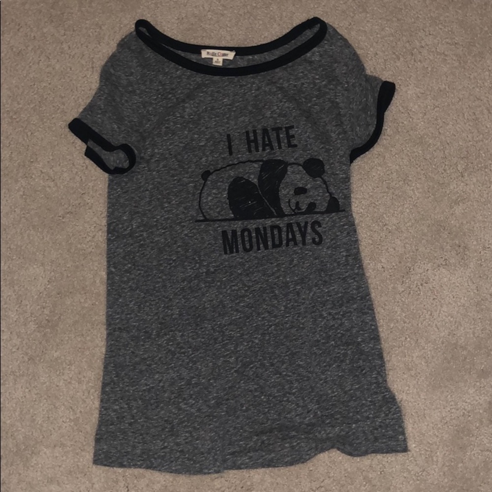 tee shirt
